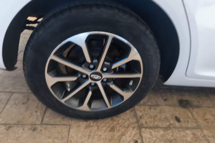 Used Chery Arrizo 5 2021 PRO 1.5L Manual Youth Edition Right Rear Wheel Hub