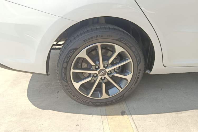 Used Chery Arrizo 5 2021 PRO 1.5L Manual Youth Edition Right Rear Wheel Hub