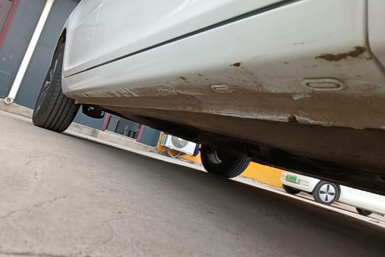 Used Chery Arrizo 5 2021 PRO 1.5L CVT Youth Edition Right Side Sill