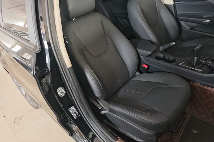 Used Chery Arrizo 5 2024 1.5L Manual Fashion Edition Right Front Seat