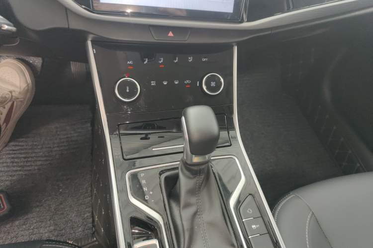 Used Chery Arrizo 5 2024 1.5L CVT Style Version Gear Lever