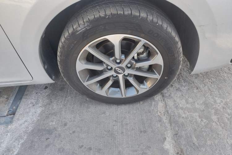 Used Chery Arrizo 5 2024 1.5L Manual Fashion Edition Right Front Wheel Hub