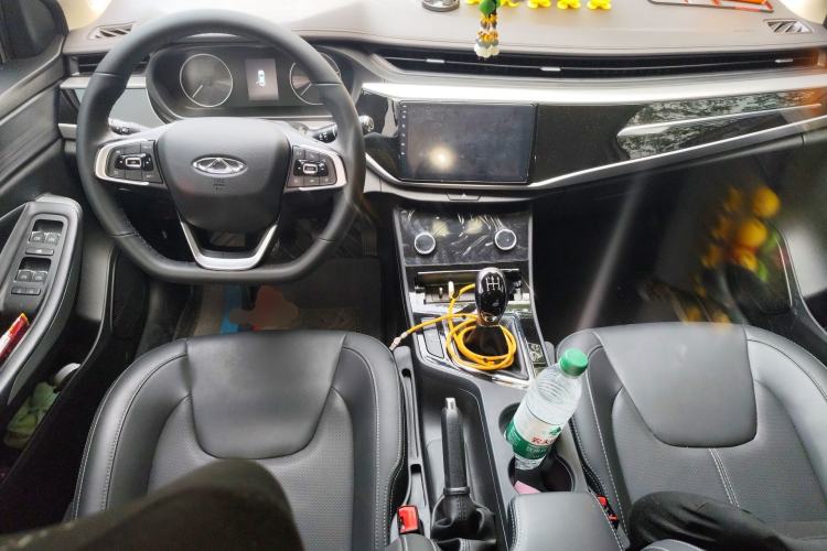 Used Chery Arrizo 5 2024 Edition People's Benefit Version 1.5L Manual Fashion Model Center Console