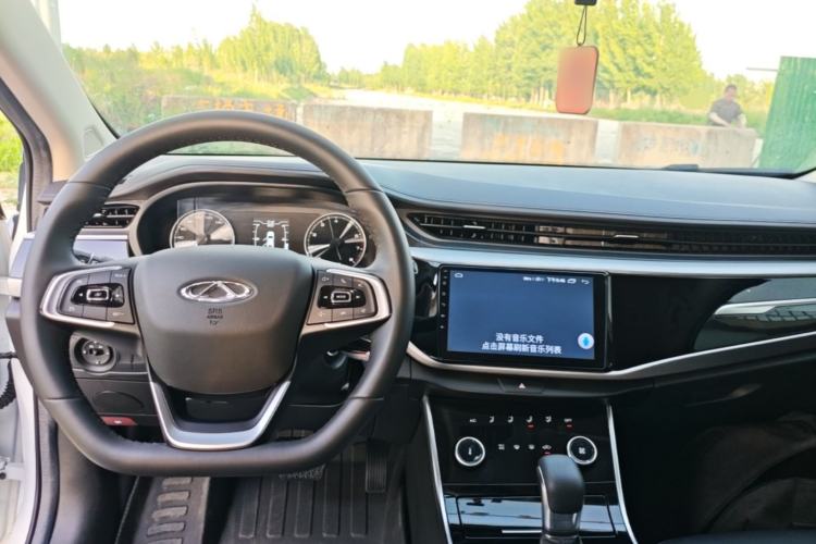 Used Chery Arrizo 5 2024 Edition People's Benefit Version 1.5L CVT Fashion Model Center Console