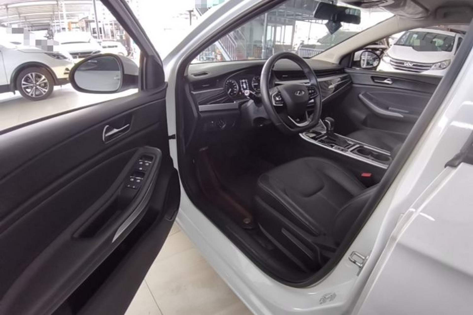 Used Chery Arrizo 5 2024 1.5L CVT Style Version Driver Seat