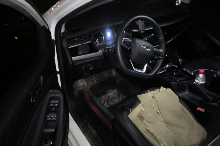 Used Chery Arrizo 5 2024 Edition People's Benefit Version 1.5L Manual Fashion Model Driver Seat