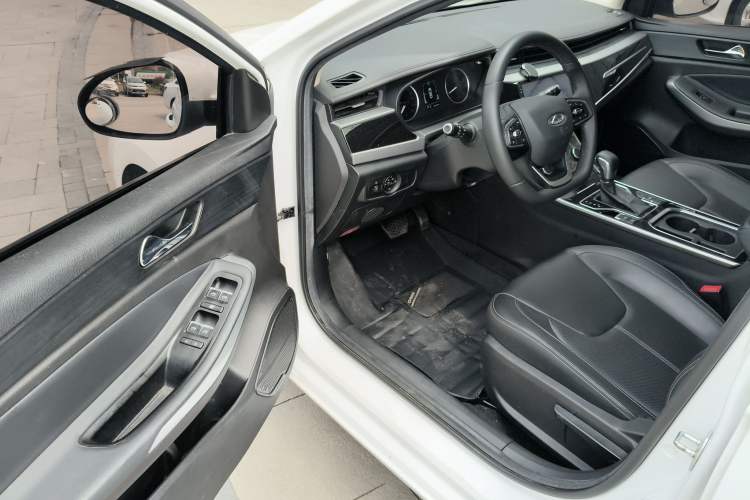 Used Chery Arrizo 5 2024 1.5L CVT Style Version Driver Seat