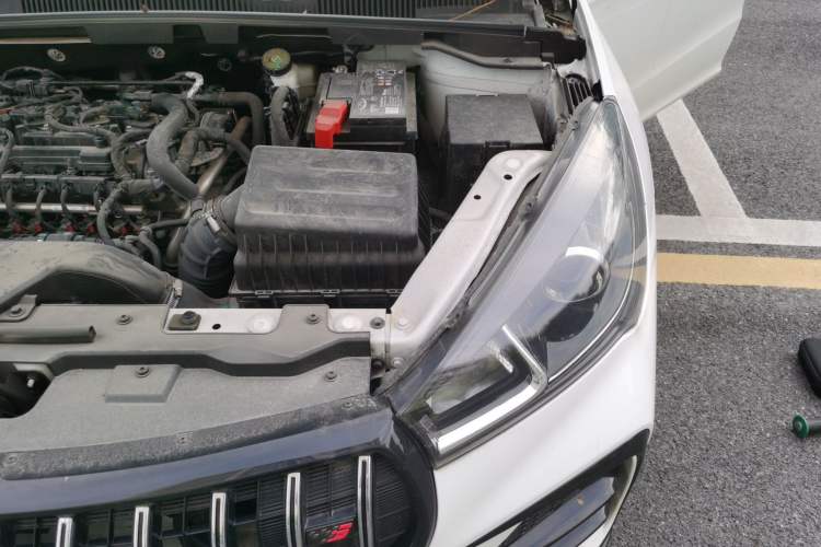 Used Chery Arrizo 5 2024 1.5L CVT Style Version Engine Bay Left