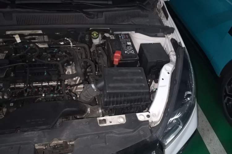 Used Chery Arrizo 5 2024 1.5L Manual Fashion Edition Engine Bay Left