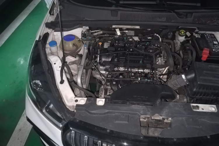 Used Chery Arrizo 5 2024 1.5L Manual Fashion Edition Engine Bay Right