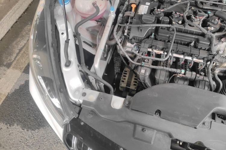 Used Chery Arrizo 5 2024 1.5L Manual Fashion Edition Engine Bay Right
