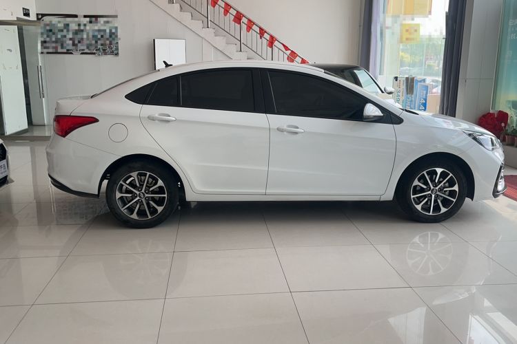 Used Chery Arrizo 5 2024 Edition People's Benefit Version 1.5L CVT Fashion Model Exterior 2