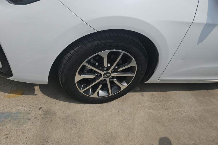 Used Chery Arrizo 5 2024 Edition People's Benefit Version 1.5L CVT Fashion Model Exterior 4