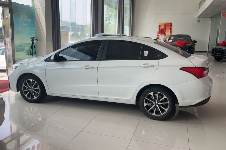 Used Chery Arrizo 5 2024 Edition People's Benefit Version 1.5L CVT Fashion Model Exterior 4