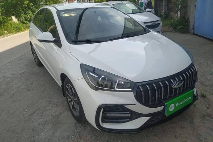 Chery Arrizo 5
