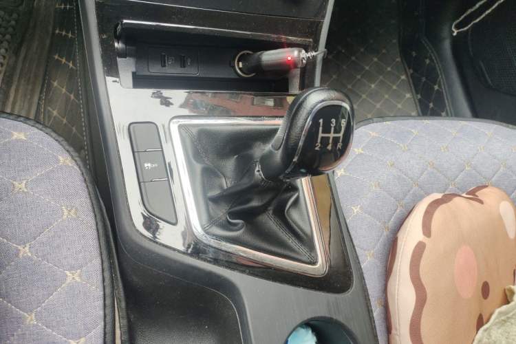 Used Chery Arrizo 5 2024 1.5L Manual Fashion Edition Gear Lever