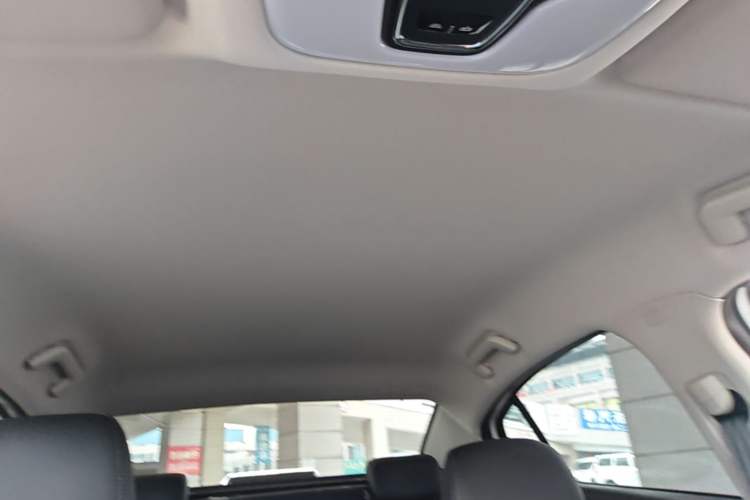 Used Chery Arrizo 5 2024 Edition People's Benefit Version 1.5L CVT Fashion Model Headliner