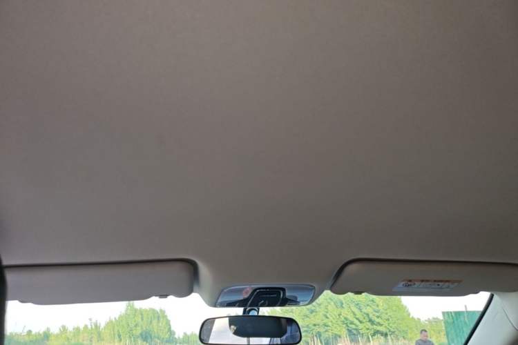 Used Chery Arrizo 5 2024 Edition People's Benefit Version 1.5L CVT Fashion Model Headliner