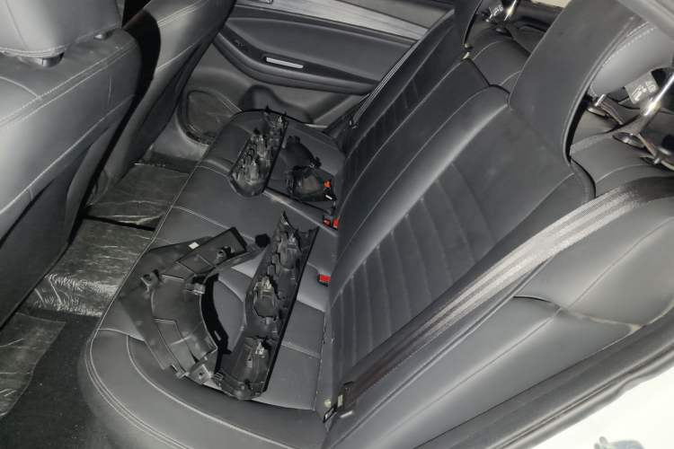 Used Chery Arrizo 5 2024 1.5L Manual Fashion Edition Left Rear Seat