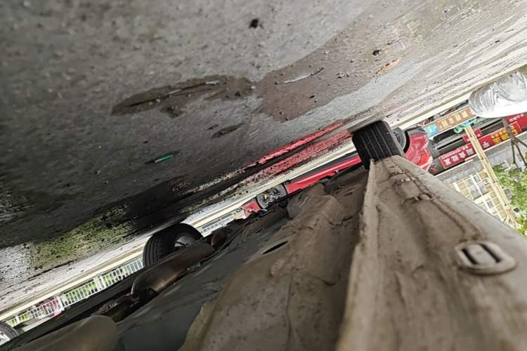 Used Chery Arrizo 5 2024 Edition People's Benefit Version 1.5L CVT Fashion Model Left Side Sill