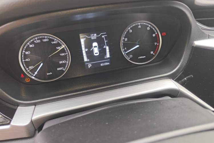 Used Chery Arrizo 5 2024 Edition People's Benefit Version 1.5L CVT Fashion Model Odometer Close Up