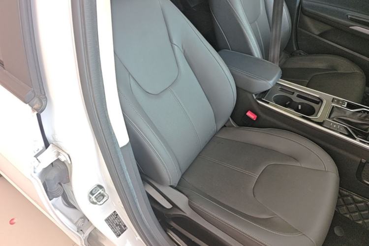 Used Chery Arrizo 5 2024 Edition People's Benefit Version 1.5L CVT Fashion Model Right Front Seat