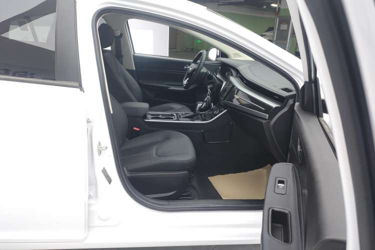 Used Chery Arrizo 5 2024 1.5L CVT Style Version Right Front Seat