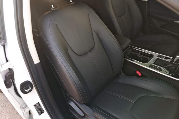 Used Chery Arrizo 5 2024 Edition People's Benefit Version 1.5L CVT Fashion Model Right Front Seat