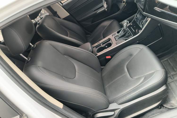Used Chery Arrizo 5 2024 1.5L CVT Style Version Right Front Seat