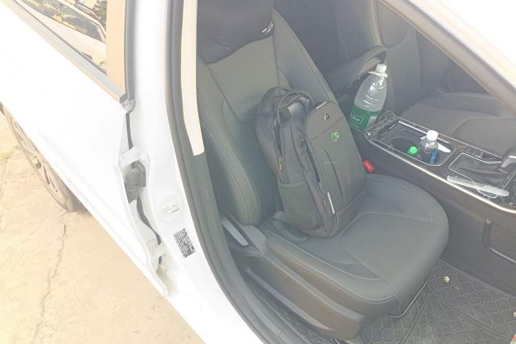 Used Chery Arrizo 5 2024 Edition People's Benefit Version 1.5L CVT Fashion Model Right Front Seat