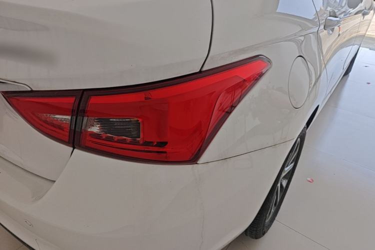 Used Chery Arrizo 5 2024 Edition People's Benefit Version 1.5L CVT Fashion Model Right Rear Taillight