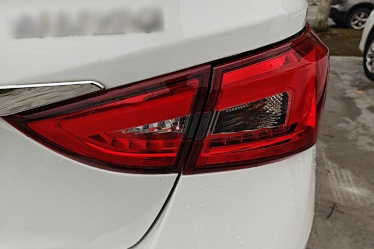 Used Chery Arrizo 5 2024 Edition People's Benefit Version 1.5L CVT Fashion Model Right Rear Taillight