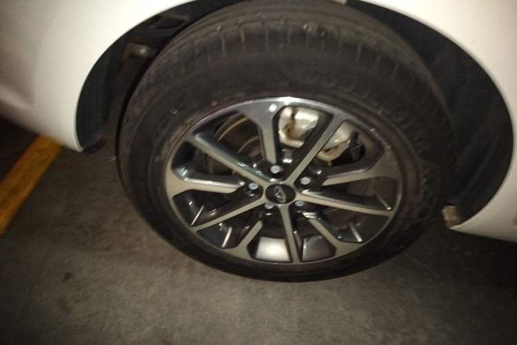 Used Chery Arrizo 5 2024 1.5L CVT Style Version Right Rear Wheel Hub