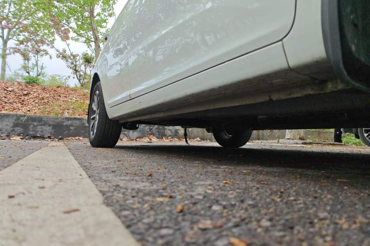 Used Chery Arrizo 5 2024 Edition People's Benefit Version 1.5L CVT Fashion Model Right Side Sill