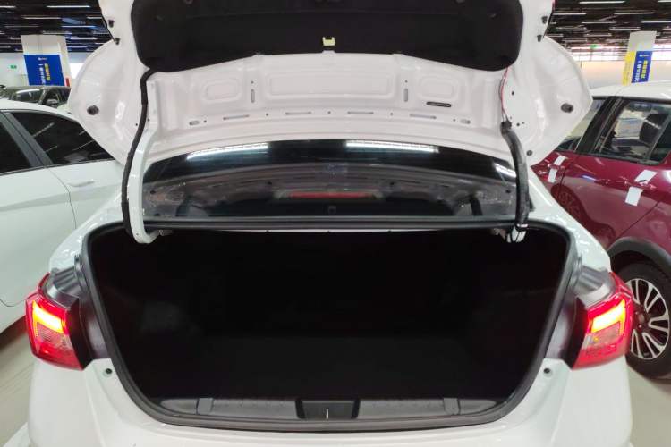 Used Chery Arrizo 5 2024 1.5L CVT Style Version Trunk