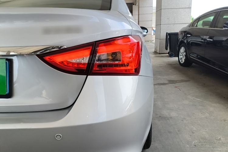 Used Chery Arrizo 5 2025 Excellence Version 1.5L CVT Fashionable Edition Right Rear Taillight