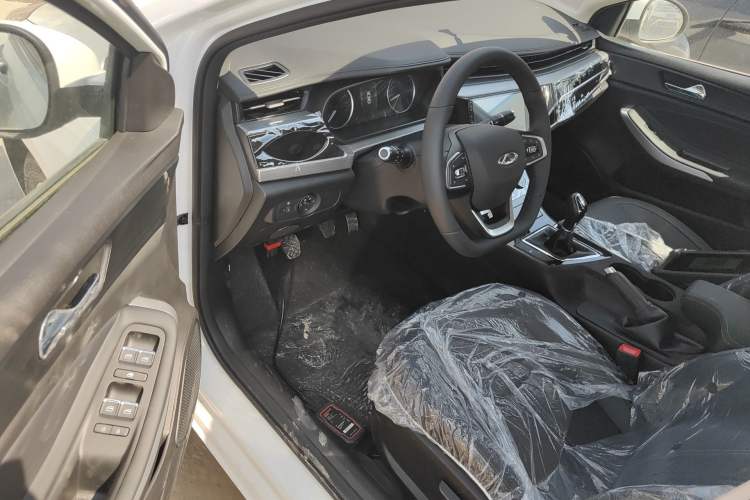 Used Chery Arrizo 5 2025 Excellence Version 1.5L Manual Fashion Edition Driver Seat
