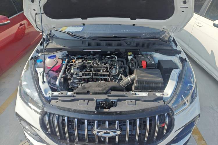 Used Chery Arrizo 5 2025 Excellence Version 1.5L CVT Fashionable Edition Engine Bay