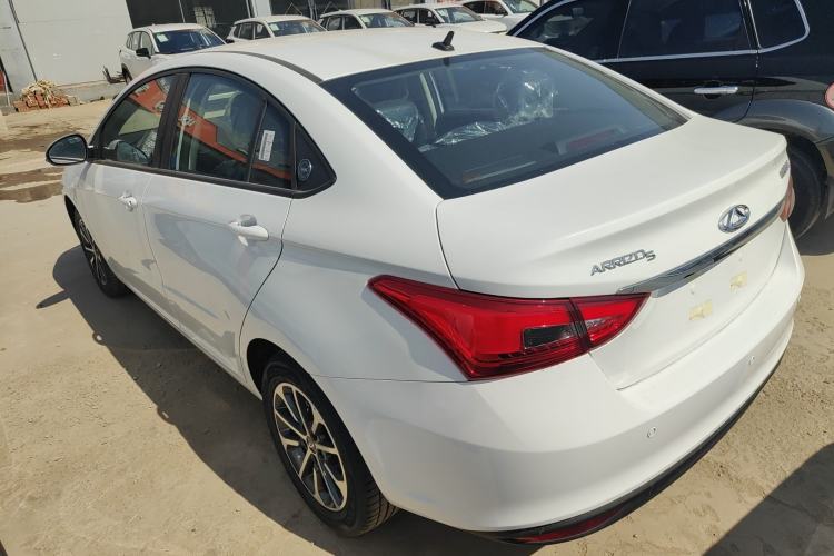 Used Chery Arrizo 5 2025 Excellence Version 1.5L Manual Fashion Edition Exterior 2
