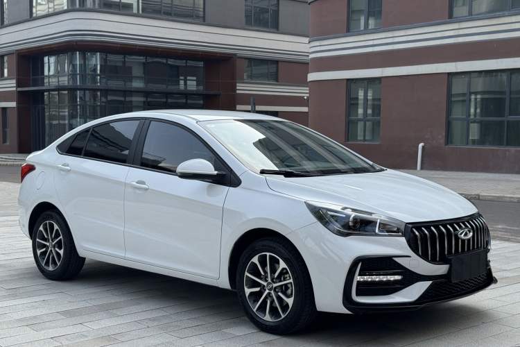 Used Chery Arrizo 5 2025 Excellence Version 1.5L Manual Fashion Edition Exterior 4