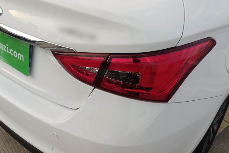 Used Chery Arrizo 5 2025 Excellence Version 1.5L CVT Fashionable Edition Exterior 6