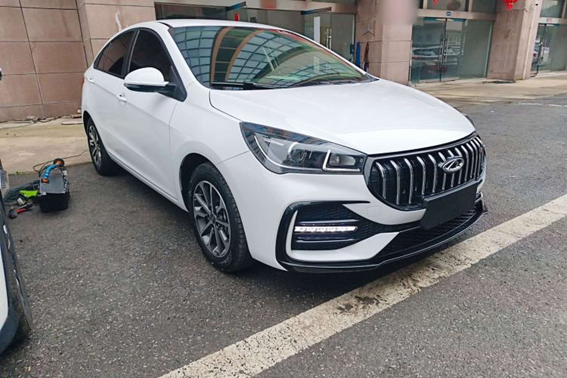 Used Chery Arrizo 5 2025 Excellence Version 1.5L CVT Fashionable Edition Front Right 45 Deg