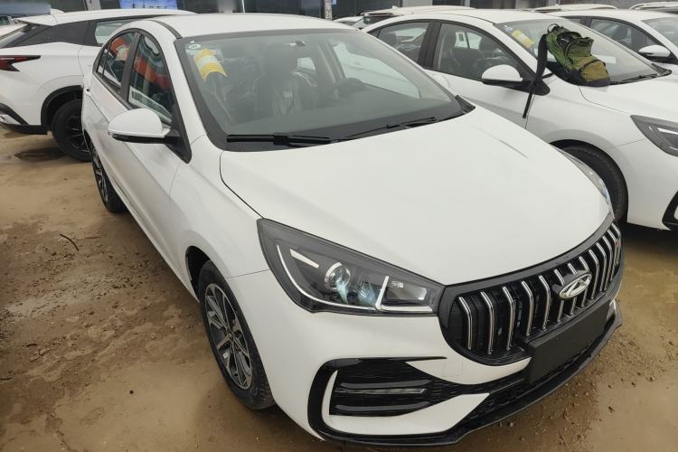 Used Chery Arrizo 5 2025 Excellence Version 1.5L Manual Fashion Edition Front Right 45 Deg