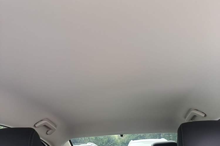 Used Chery Arrizo 5 2025 Excellence Version 1.5L CVT Fashionable Edition Headliner