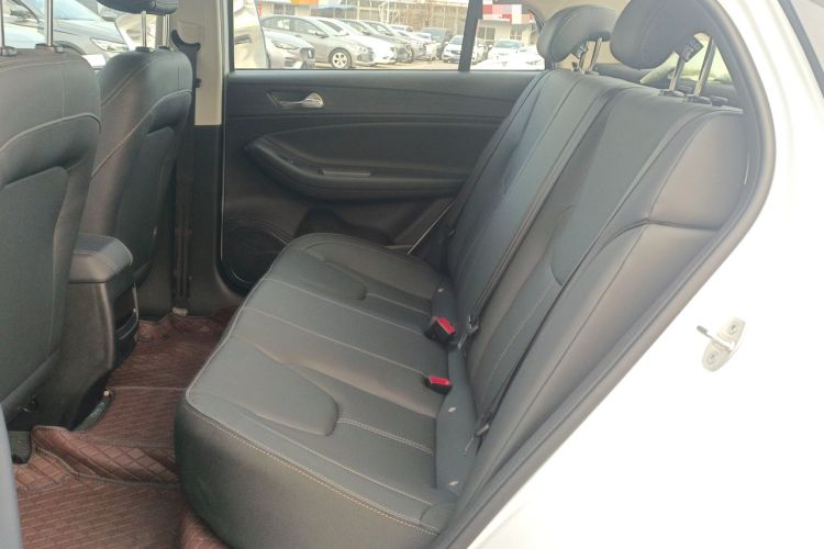 Used Chery Arrizo 5 2025 Excellence Version 1.5L CVT Fashionable Edition Interior 4