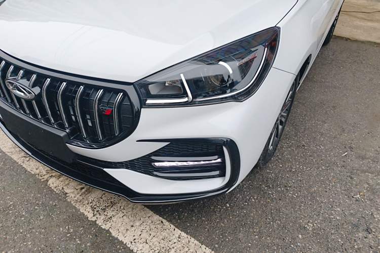 Used Chery Arrizo 5 2025 Excellence Version 1.5L CVT Fashionable Edition Left Front Headlight