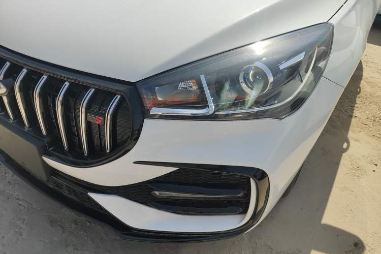 Used Chery Arrizo 5 2025 Excellence Version 1.5L Manual Fashion Edition Left Front Headlight