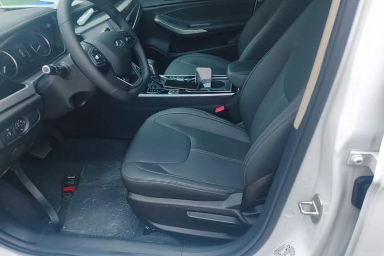 Used Chery Arrizo 5 2025 Excellence Version 1.5L CVT Fashionable Edition Left Front Seat