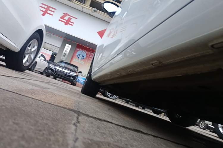 Used Chery Arrizo 5 2025 Excellence Version 1.5L CVT Fashionable Edition Left Side Sill