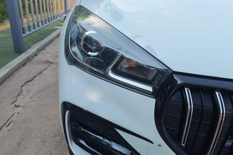 Used Chery Arrizo 5 2025 Excellence Version 1.5L CVT Fashionable Edition Right Front Headlight